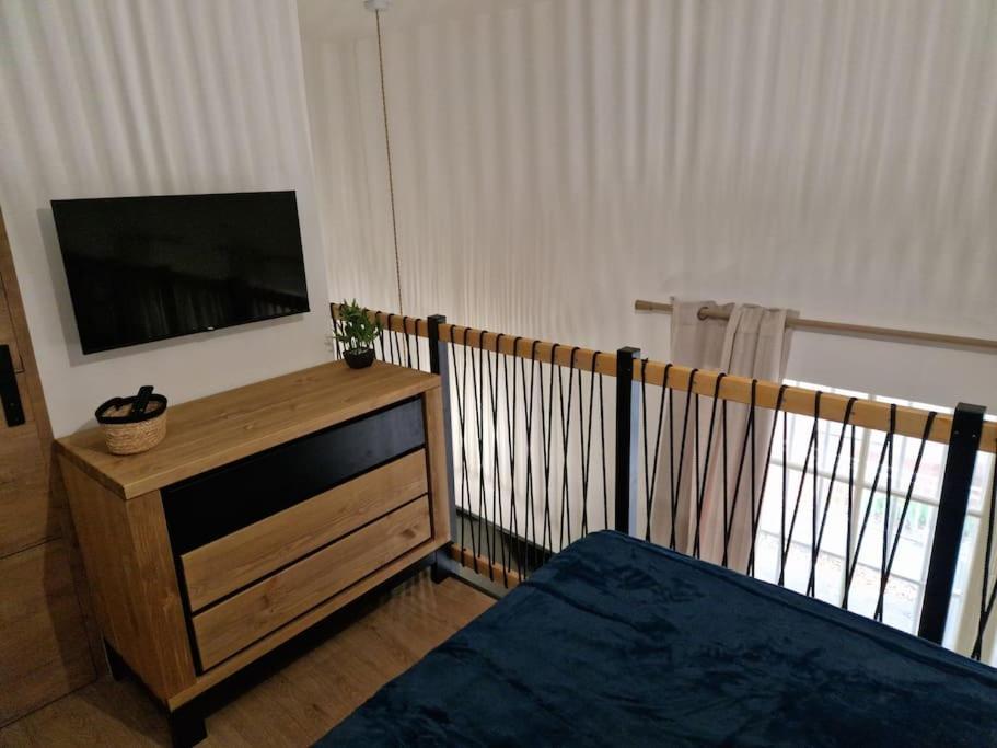Au Spa De Llea Suite Retro 아비뇽 외부 사진