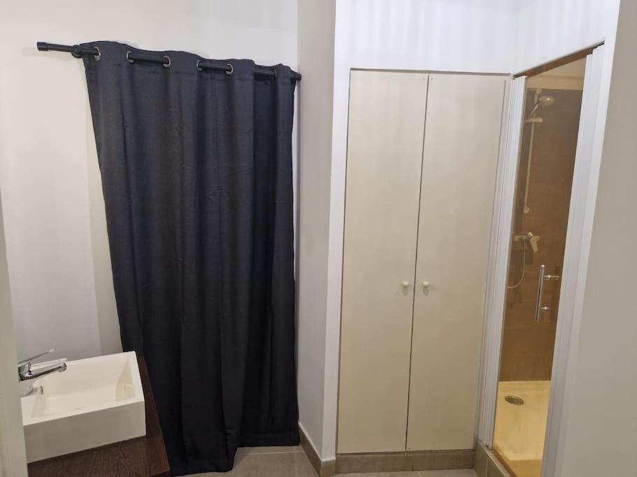 Au Spa De Llea Suite Retro 아비뇽 외부 사진