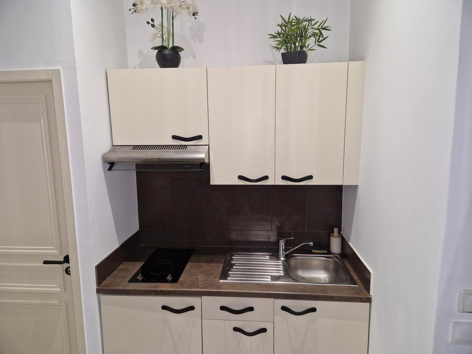 Au Spa De Llea Suite Retro 아비뇽 외부 사진